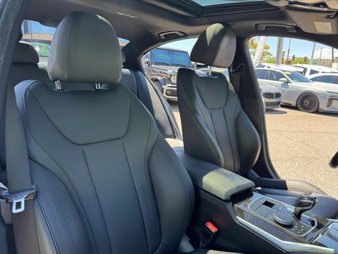 Used 2019 BMW 330i Sedan w/ Convenience Package RWD image 17