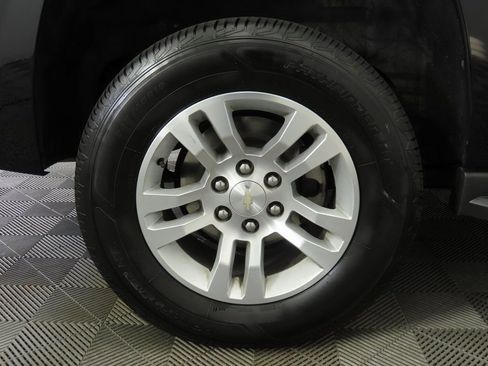 Used 2019 Chevrolet Tahoe LT image 33