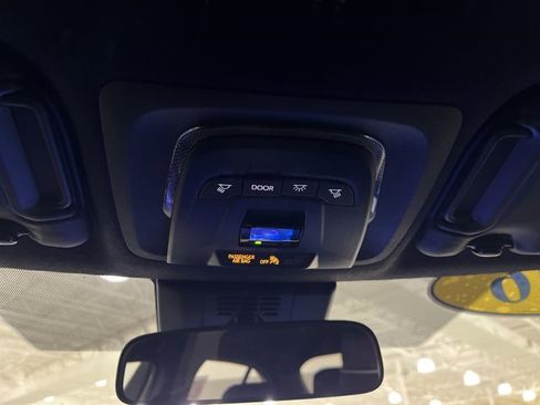 Used 2026 Toyota Corolla SE image 34