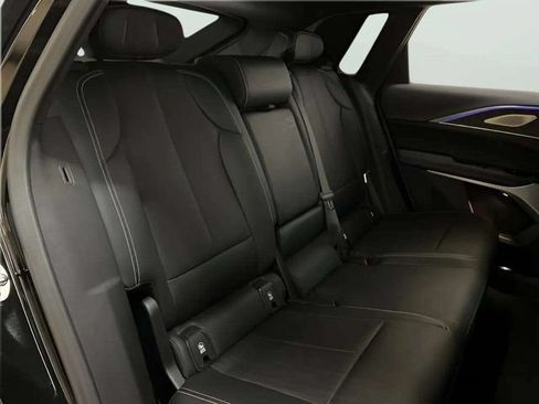 Used 2024 Cadillac Lyriq Luxury RWD image 57