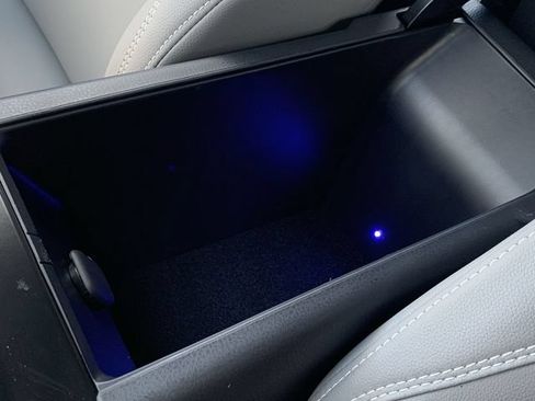 Used 2026 Toyota Camry SE w/ Multimedia Upgrade Package FWD image 11
