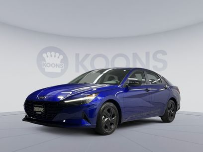 Used 2023 Hyundai Elantra SEL