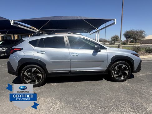 Used 2024 Subaru Crosstrek 2.5i Limited AWD/4WD image 8