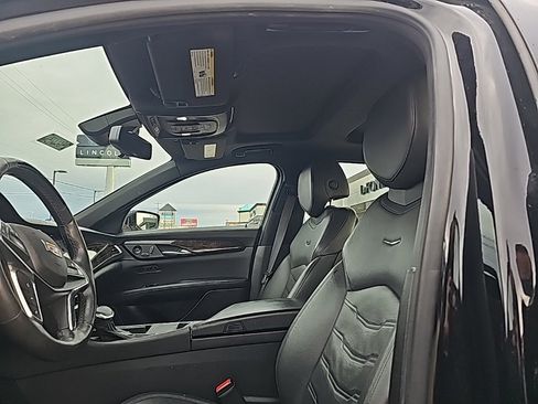 Used 2018 Cadillac CT6 Premium Luxury w/ Super Cruise Package image 15