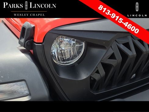 Used 2024 Jeep Wrangler Unlimited Sport AWD/4WD image 6