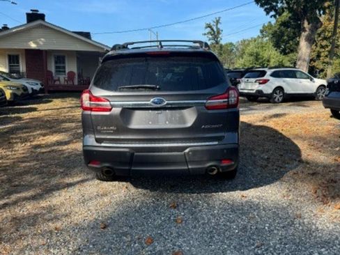 Used 2019 Subaru Ascent Premium w/ Popular Package #2 AWD/4WD image 5