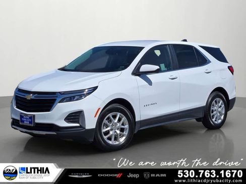 Used 2024 Chevrolet Equinox LT image 1