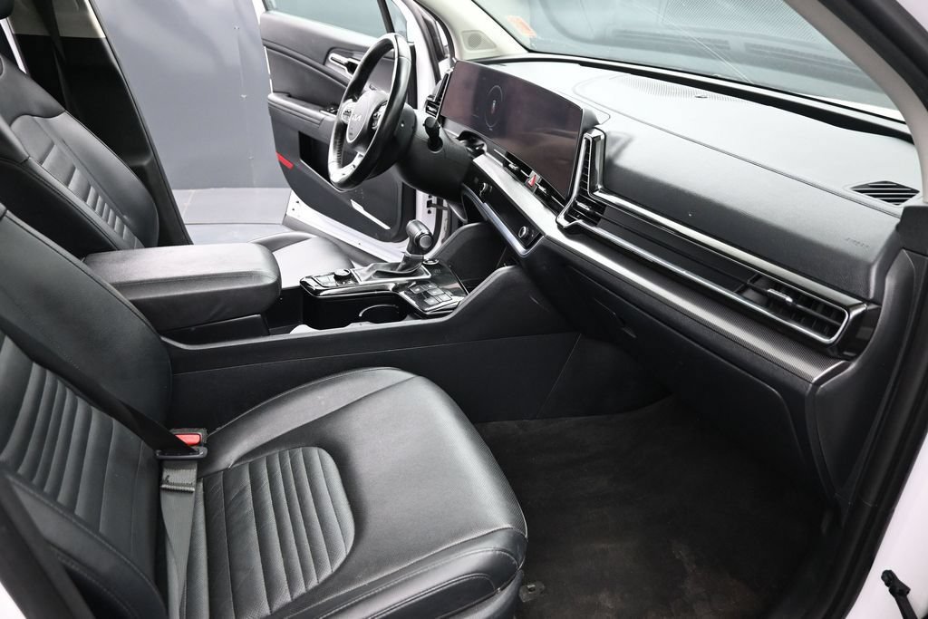 Used 2024 Kia Sportage SX FWD image 23