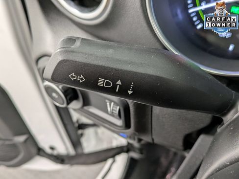 Used 2023 Jeep Wrangler Unlimited Rubicon 4xe w/ Cold Weather Group AWD/4WD image 19