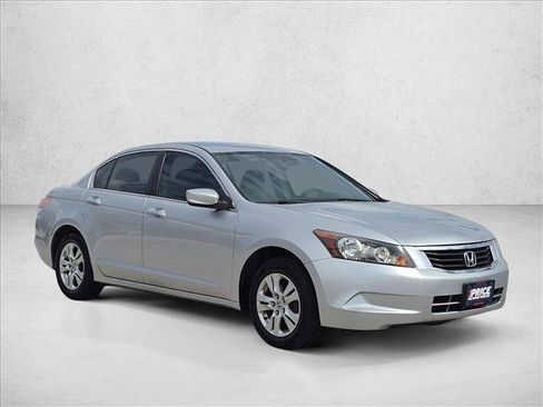 Used 2008 Honda Accord LX-P image 3