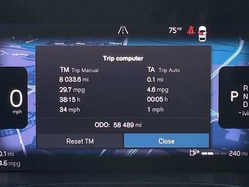 Used 2024 Volvo XC60 B5 Ultimate w/ Protection Package Premier AWD/4WD image 24
