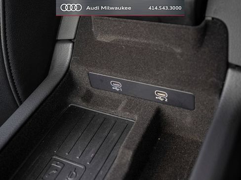 Used 2025 Audi A6 2.0T Premium w/ Convenience Plus Package AWD/4WD image 32