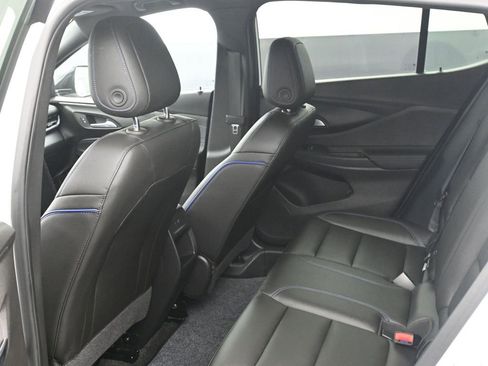 Used 2024 Buick Envista Sport Touring w/ Convenience I Package image 13