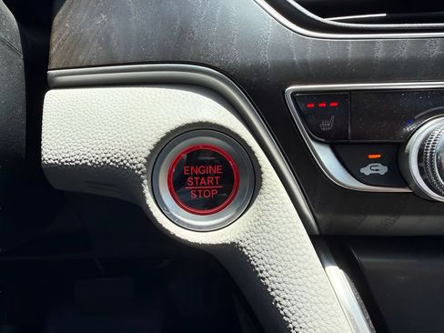 Used 2020 Honda Accord EX-L image 33