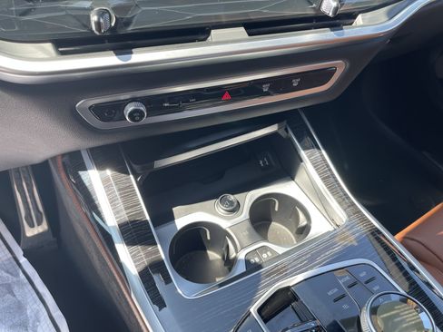 Certified 2026 BMW X7 M60i AWD/4WD image 13