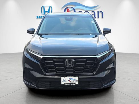 Used 2025 Honda CR-V EX image 8