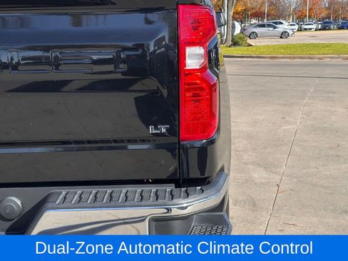 Used 2021 Chevrolet Silverado 1500 LT image 13