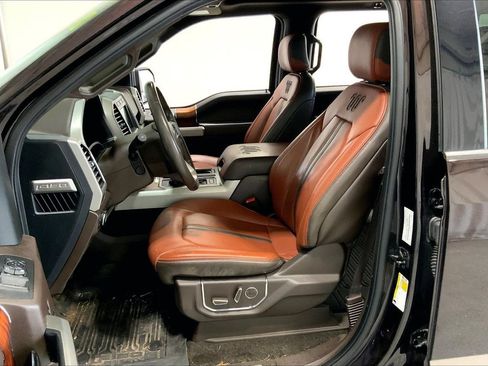 Used 2018 Ford F150 King Ranch w/ Equipment Group 601A Luxury AWD/4WD image 15