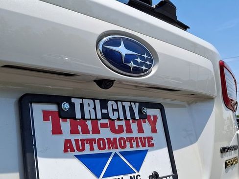Used 2022 Subaru Crosstrek 2.5i Sport w/ Moonroof Package AWD/4WD image 28