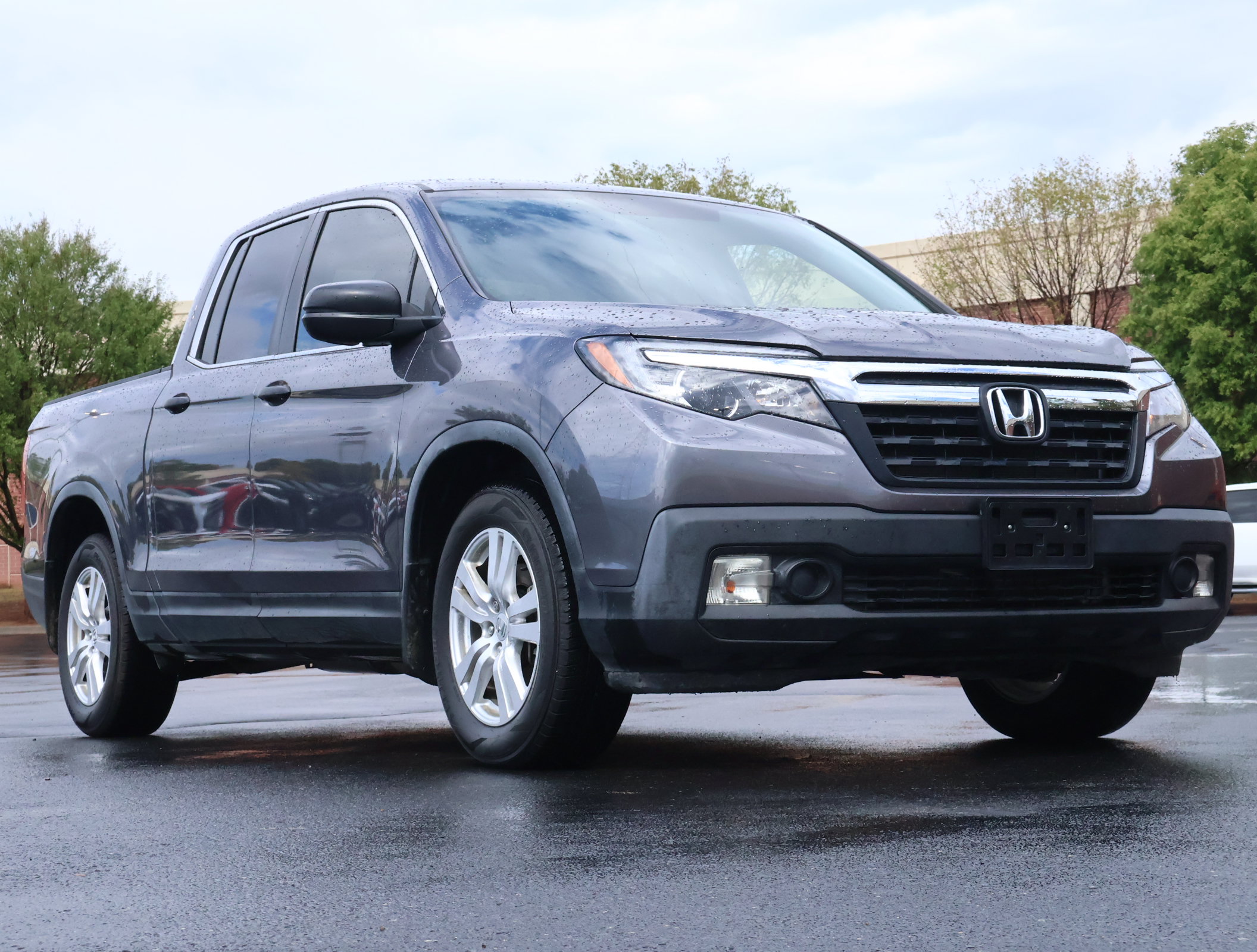 Used 2019 Honda Ridgeline RT image 1