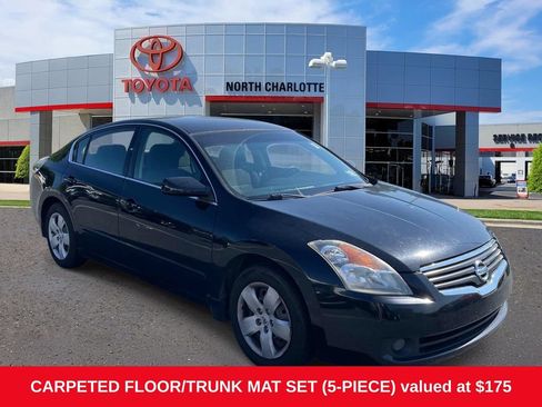Used 2008 Nissan Altima 2.5 S w/ Emergency Aid Pkg FWD image 1
