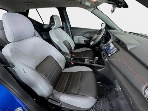 Certified 2023 Nissan Kicks SR w/ SR Premium Package image 27