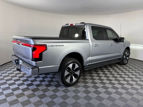 Used 2023 Ford F150 Lightning Platinum image 9