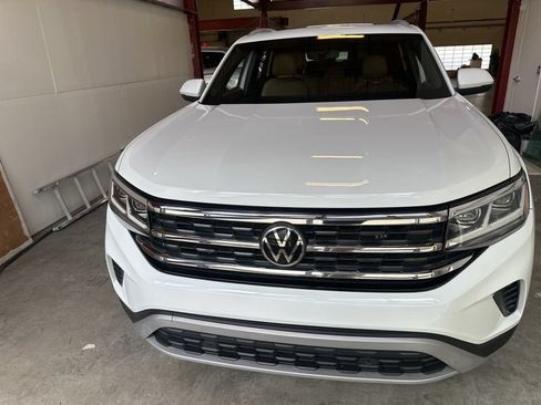 Used 2020 Volkswagen Atlas Cross Sport SE w/ Panoramic Sunroof Package AWD/4WD image 8