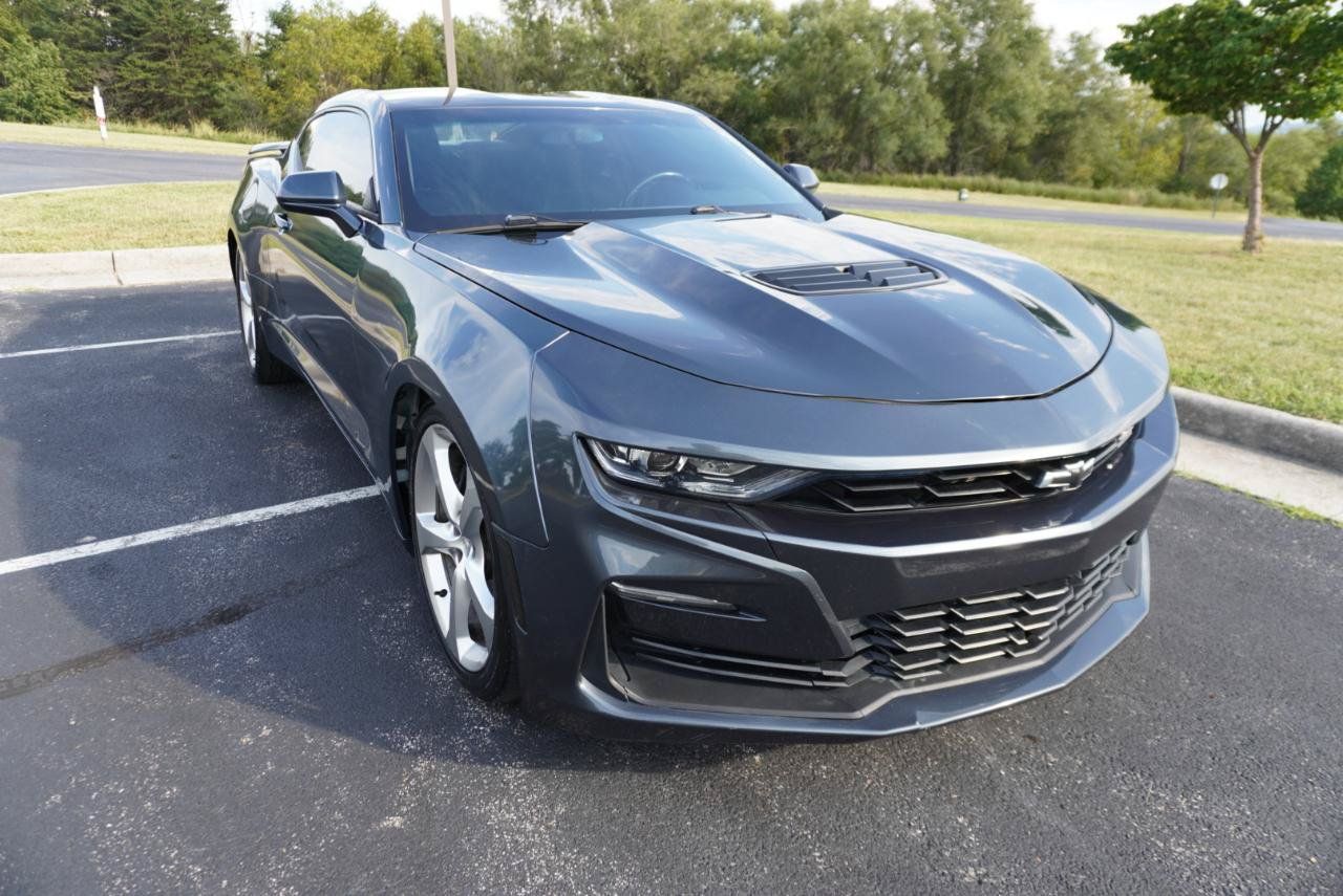 Used 2020 Chevrolet Camaro SS RWD image 15