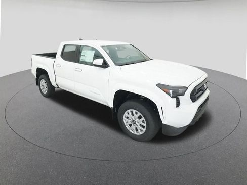 New 2026 Toyota Tacoma SR5 image 13