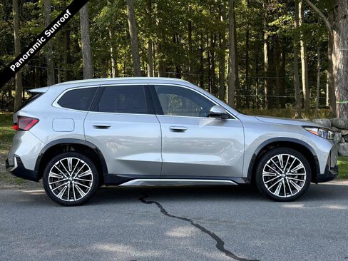 Used 2023 BMW X1 xDrive28i w/ Convenience Package image 2