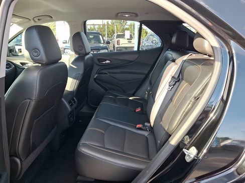 Used 2023 Chevrolet Equinox Premier FWD image 10