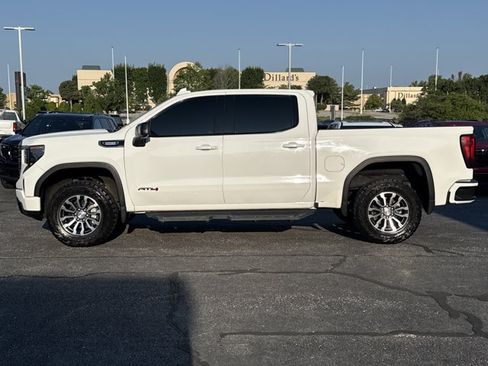 Used 2022 GMC Sierra 1500 AT4 AWD/4WD image 11