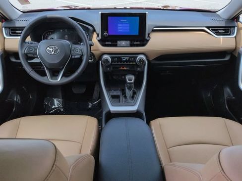 Used 2023 Toyota RAV4 XLE Premium FWD image 15