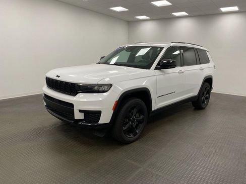 Used 2021 Jeep Grand Cherokee L Laredo AWD/4WD image 10
