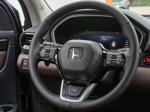 New 2025 Honda Pilot Elite image 20