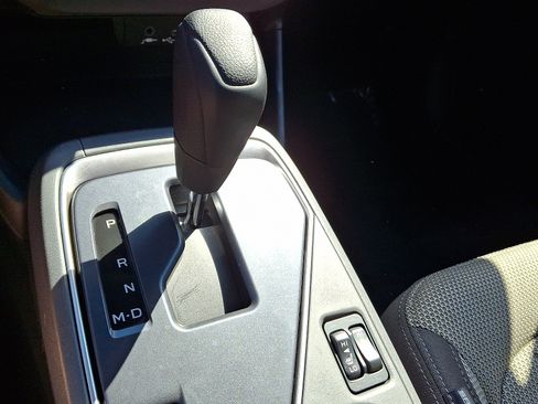 Certified 2024 Subaru Crosstrek 2.0i Premium AWD/4WD image 14