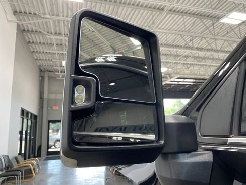 Used 2023 Chevrolet Silverado 2500 LTZ w/ LTZ Convenience Package II AWD/4WD image 22