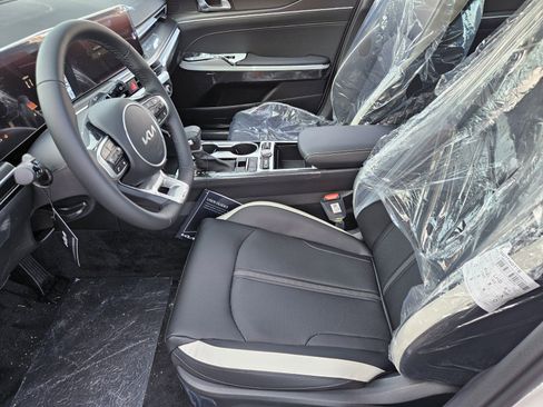 New 2026 Kia K5 GT-Line image 7