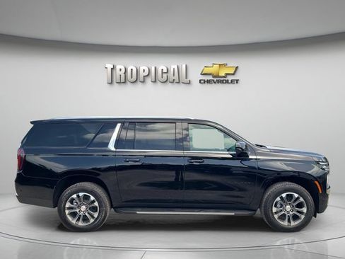 New 2026 Chevrolet Suburban LS w/ LPO, Dark Essentials Package RWD image 6