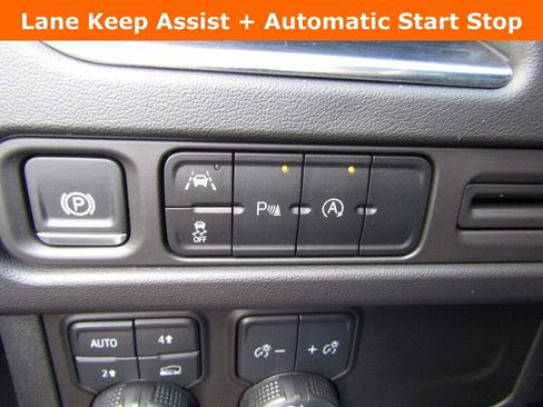 Used 2024 Chevrolet Tahoe LT image 14