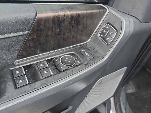 Used 2024 Ford F250 Lariat w/ Lariat Ultimate Package image 10