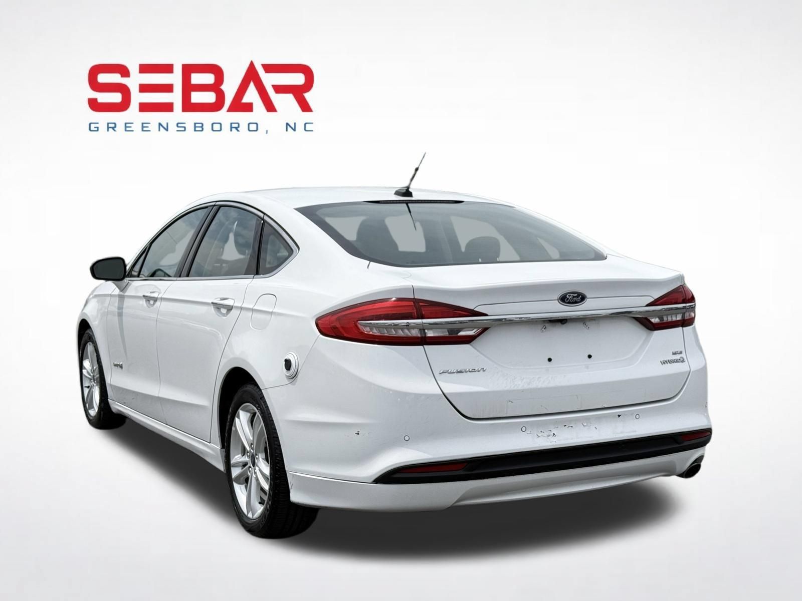 Used 2018 Ford Fusion SE w/ Equipment Group 602A FWD image 8