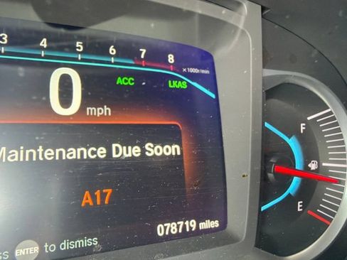 Used 2021 Honda Pilot Touring image 10
