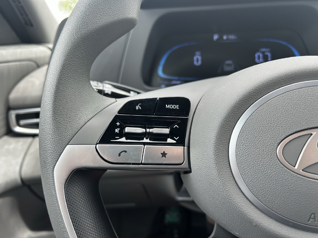 New 2026 Hyundai Elantra SE FWD image 29