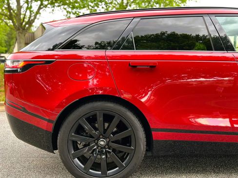 Used 2019 Land Rover Range Rover Velar R-Dynamic SE image 43