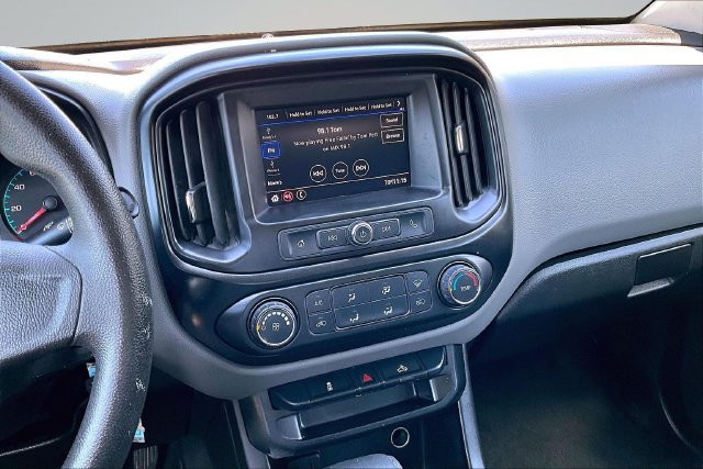Used 2021 Chevrolet Colorado W/T RWD image 10