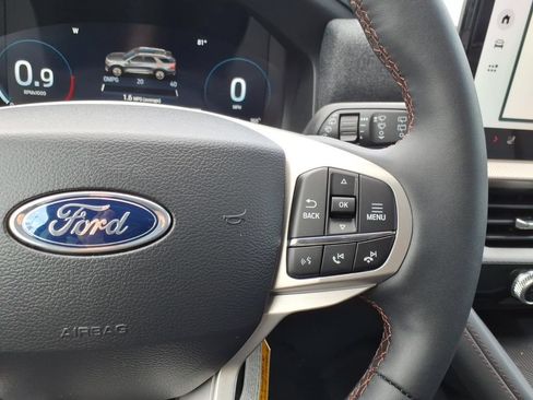 New 2026 Ford Explorer Active w/ Active Comfort Package AWD/4WD image 19