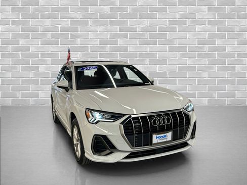 Used 2025 Audi Q3 2.0T Premium image 7