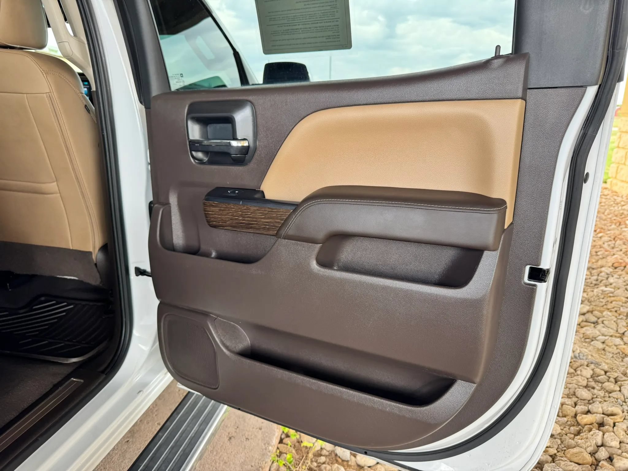 Used 2018 GMC Sierra 1500 Denali w/ Denali Ultimate Package AWD/4WD image 23